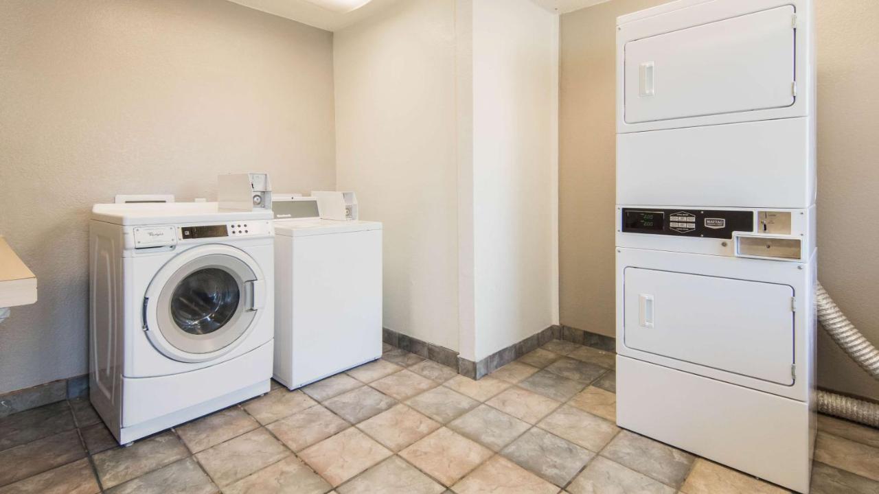 Motel 6-Addison, Tx - Dallas Экстерьер фото