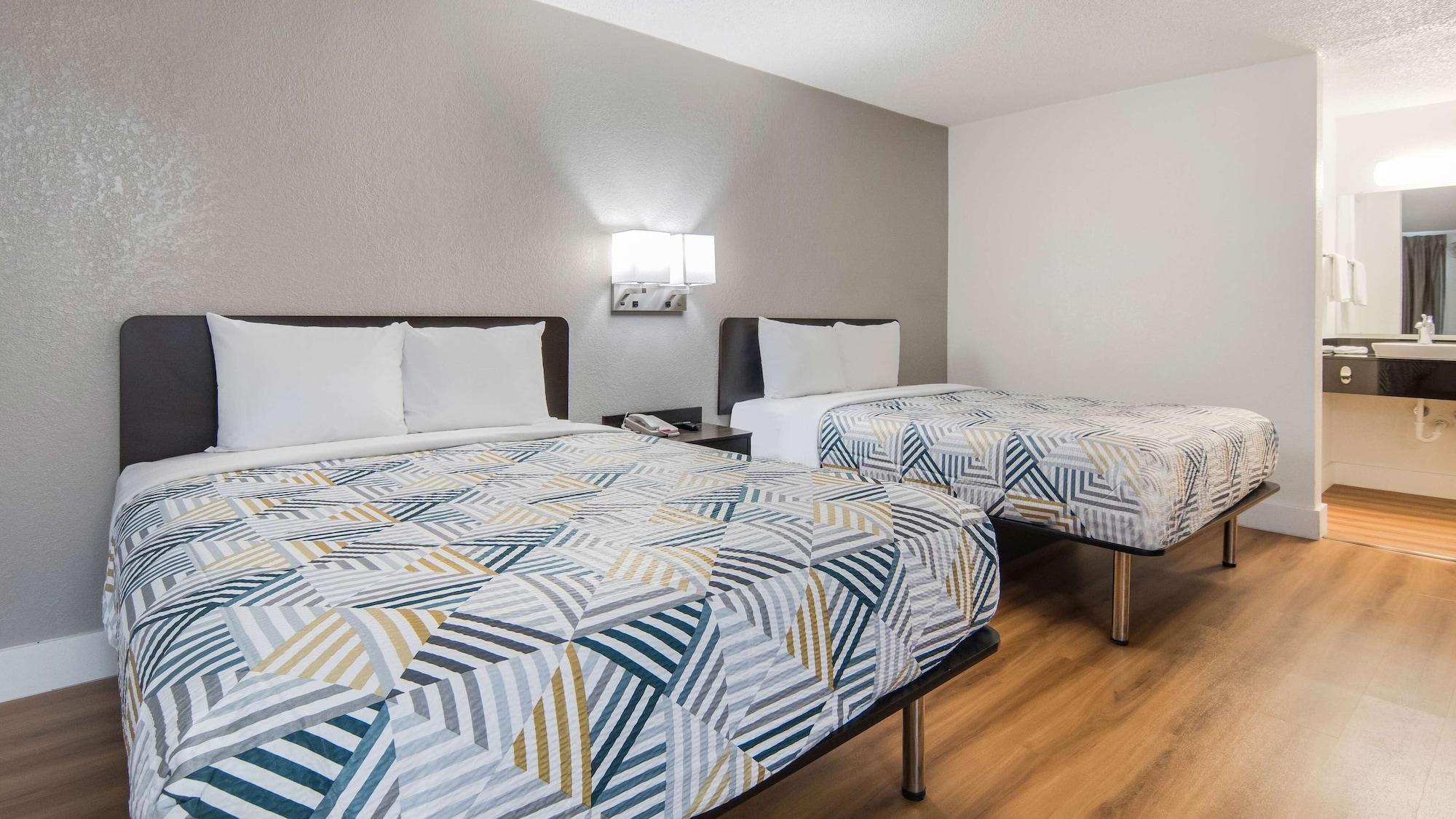 Motel 6-Addison, Tx - Dallas Экстерьер фото