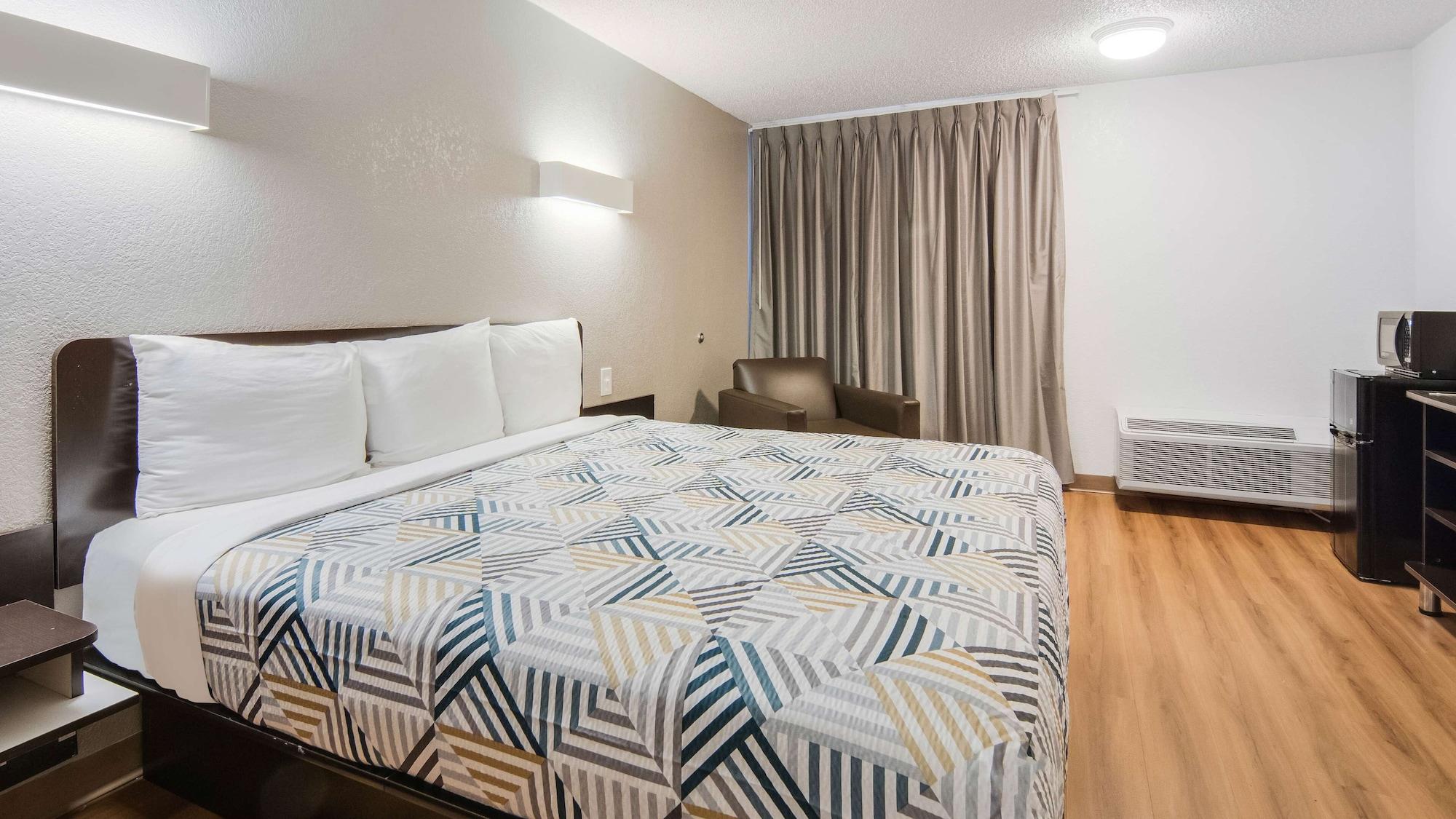 Motel 6-Addison, Tx - Dallas Экстерьер фото