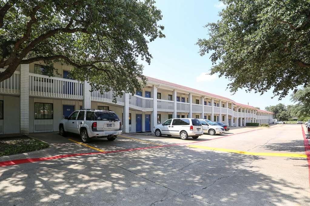 Motel 6-Addison, Tx - Dallas Экстерьер фото