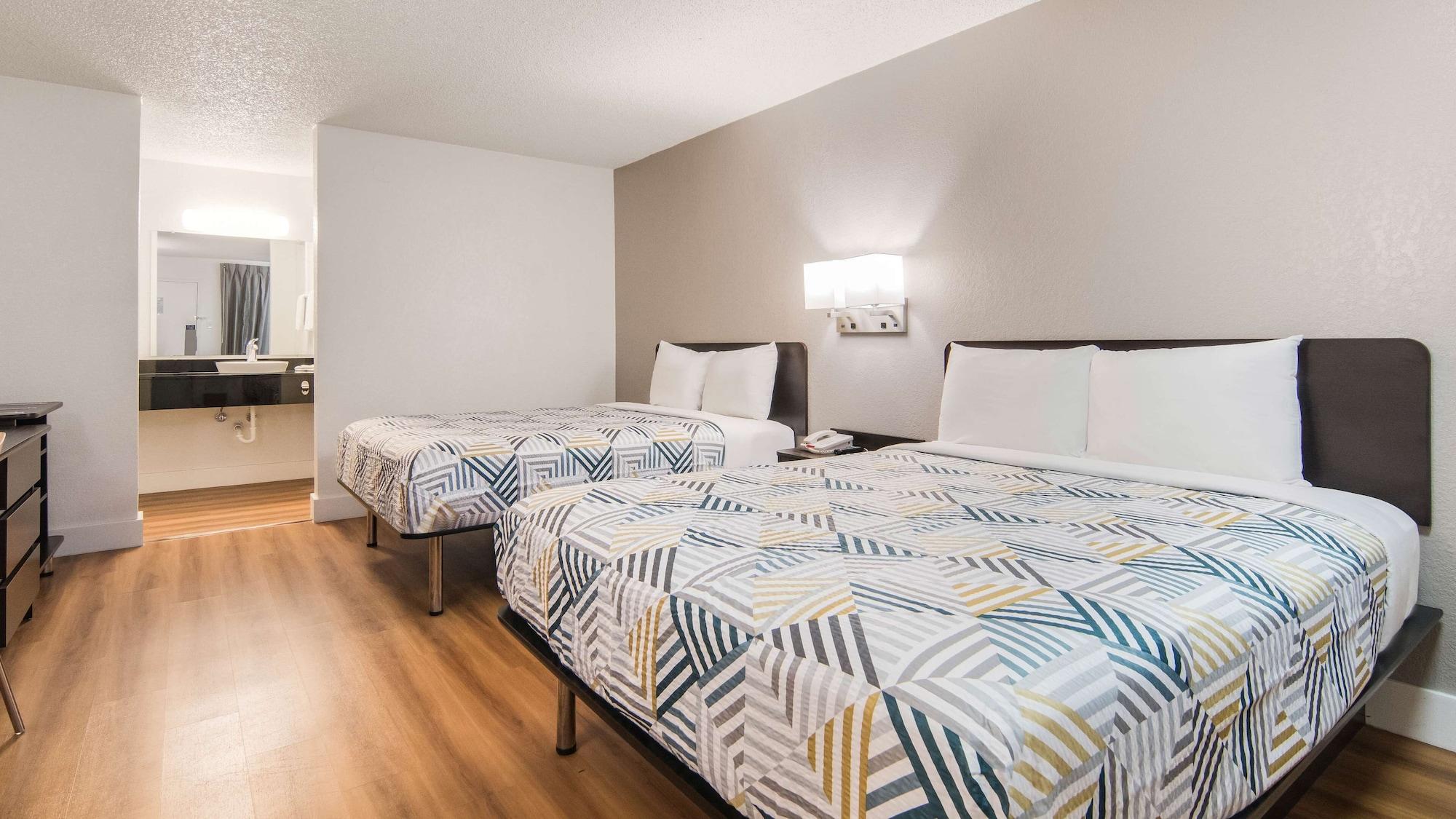 Motel 6-Addison, Tx - Dallas Экстерьер фото