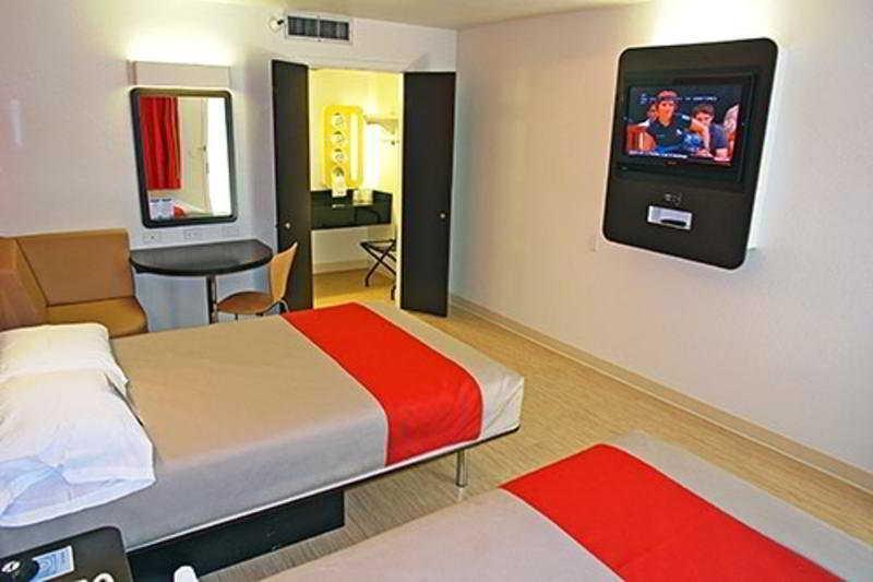 Motel 6-Addison, Tx - Dallas Экстерьер фото