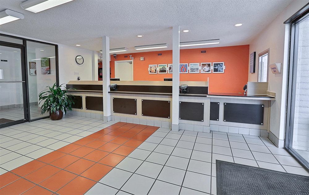 Motel 6-Addison, Tx - Dallas Экстерьер фото