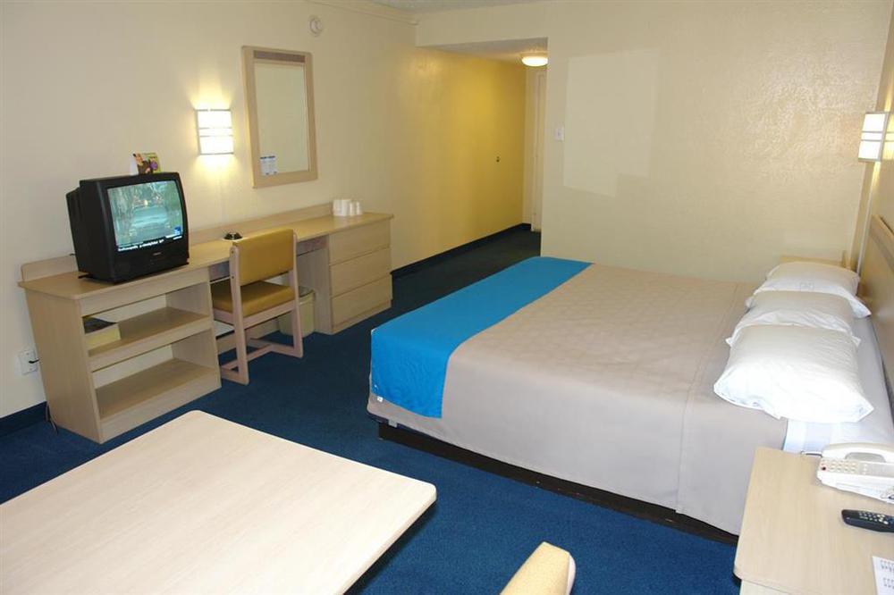 Motel 6-Addison, Tx - Dallas Номер фото